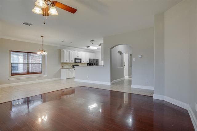 Primary Photo - 1001 Atlanta Dr