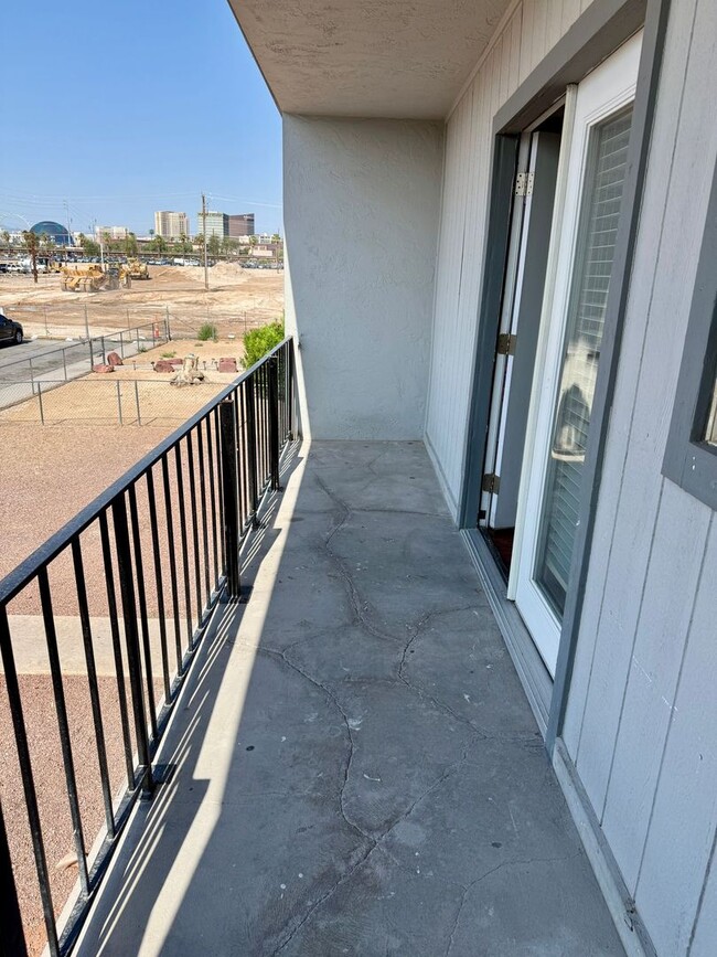 Building Photo - 1458 Silver Mesa Cir