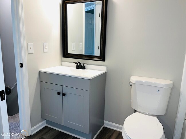 Building Photo - 8975 Stonebridge Blvd