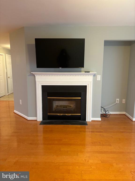 Building Photo - 13107 Millhaven Pl