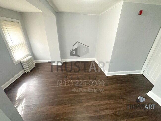 Building Photo - 2321 N 25th St