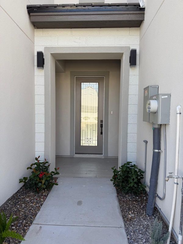 Building Photo - 2222 Corales St