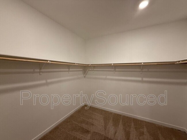 Building Photo - 754 Shearwater Rd