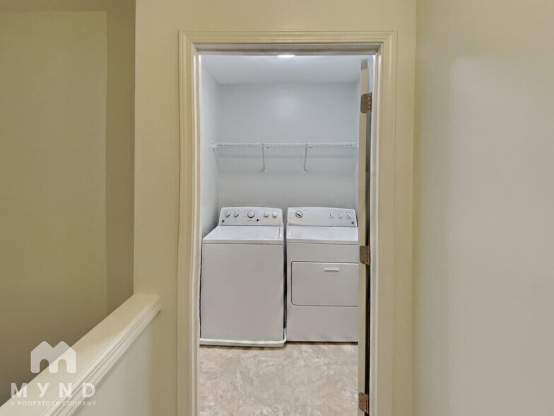 Building Photo - 10119 Blakeney Preserve Dr