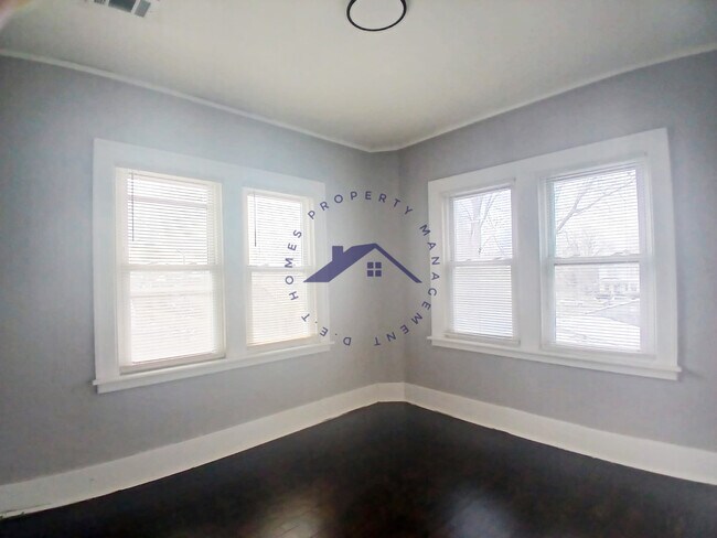 Building Photo - 3877 Garland St