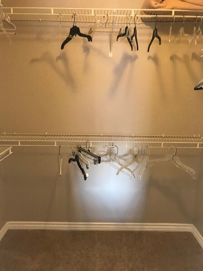 Building Photo - 2300 E Silverado Ranch Blvd