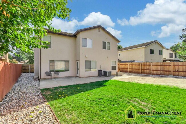 Building Photo - 5-Bedroom Residence Ready for Immediate Move-In