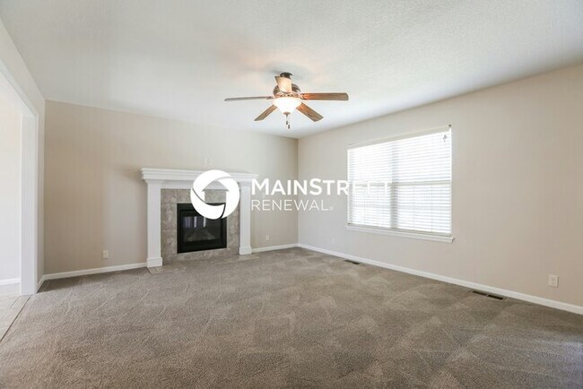 Building Photo - 4 Bedroom Pet-Friendly Home in Gardner, KS with Main Street Renewal