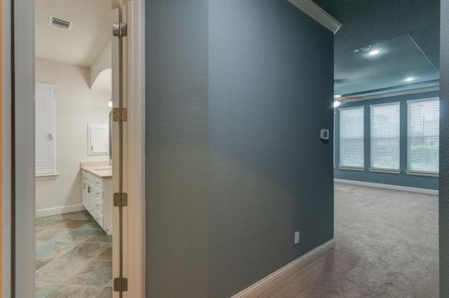 Building Photo - 1231 Huron Dr