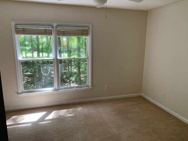 Building Photo - Beautiful Home in Asheton Park - SUBLEASE ...