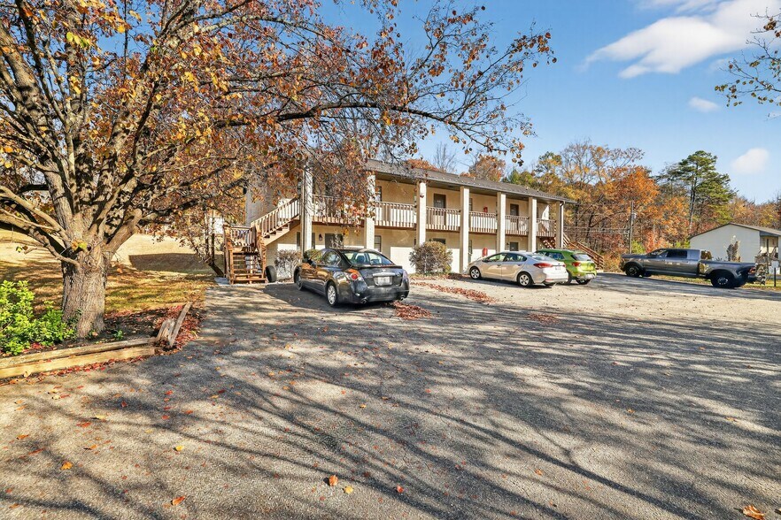 Building Photo - 105 Bay Meadow Ct