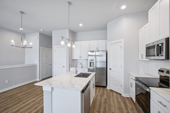 Building Photo - 5751 Spring Stuebner Rd