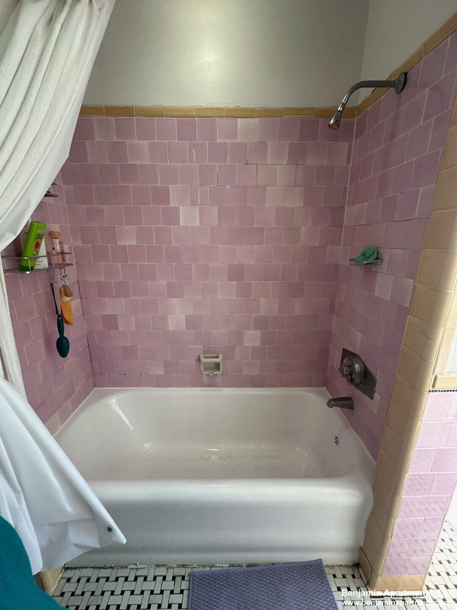 Building Photo - 2039 Commonwealth Ave