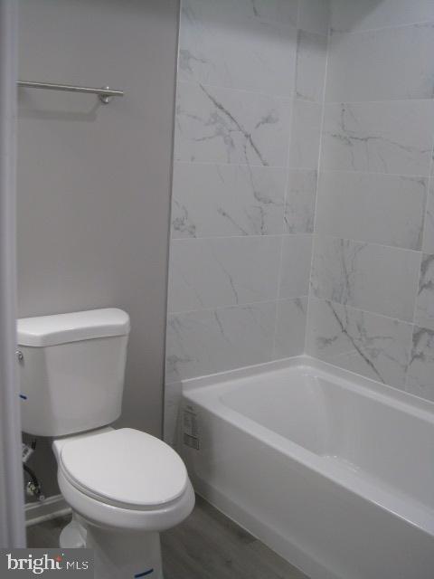 Building Photo - 810 W Spring Meadow Ct