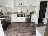 Building Photo - 3 Keller Ave