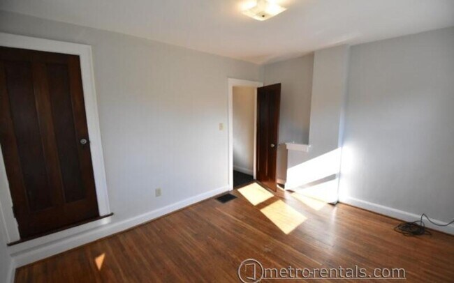 Building Photo - 87-89 W California Avenue