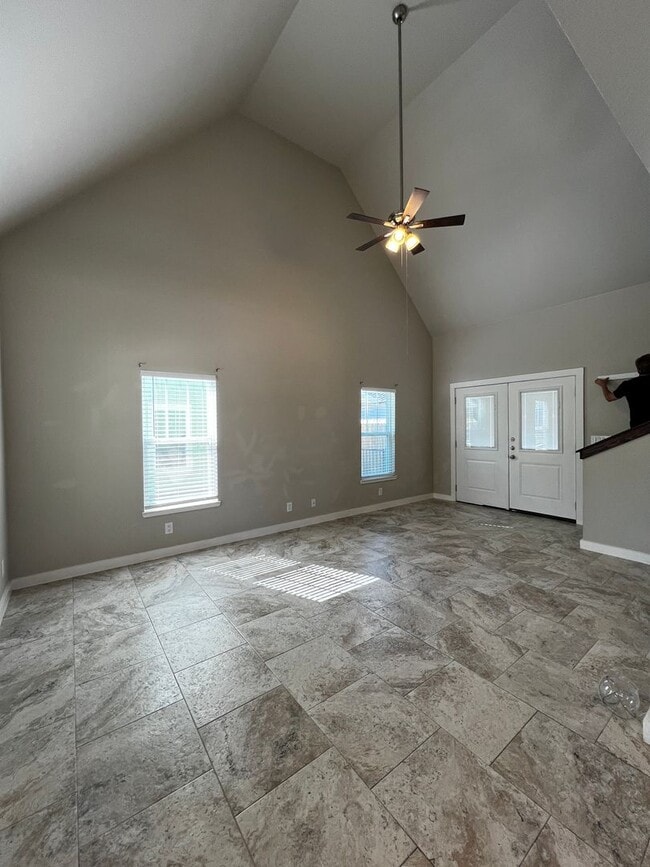 Building Photo - Riverside Bungalow