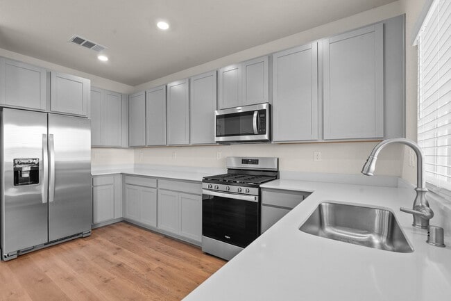 Building Photo - The Aspen - Luxurious 3 Bedroom 2.5 Bath T...