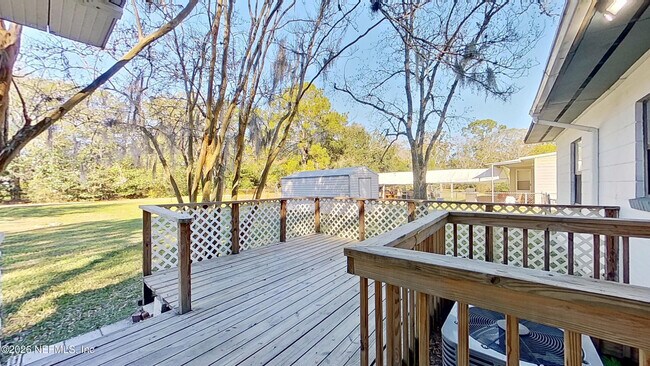 Building Photo - 1728 Lawson Rd