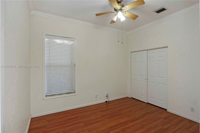 Building Photo - 1923 Harbor View Cir