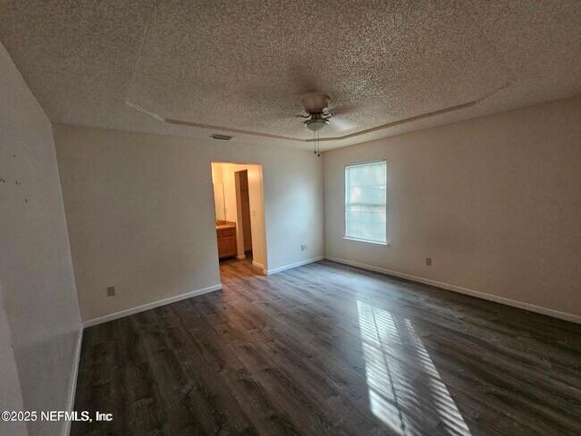 Building Photo - 7823 Mordecai Ct