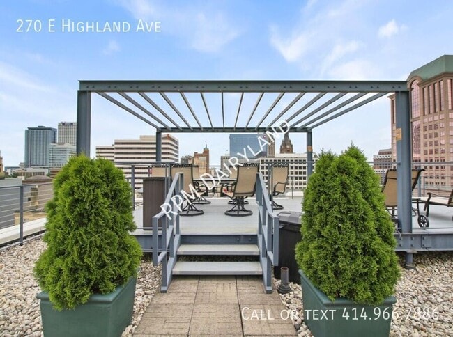 Building Photo - 270 E Highland Ave