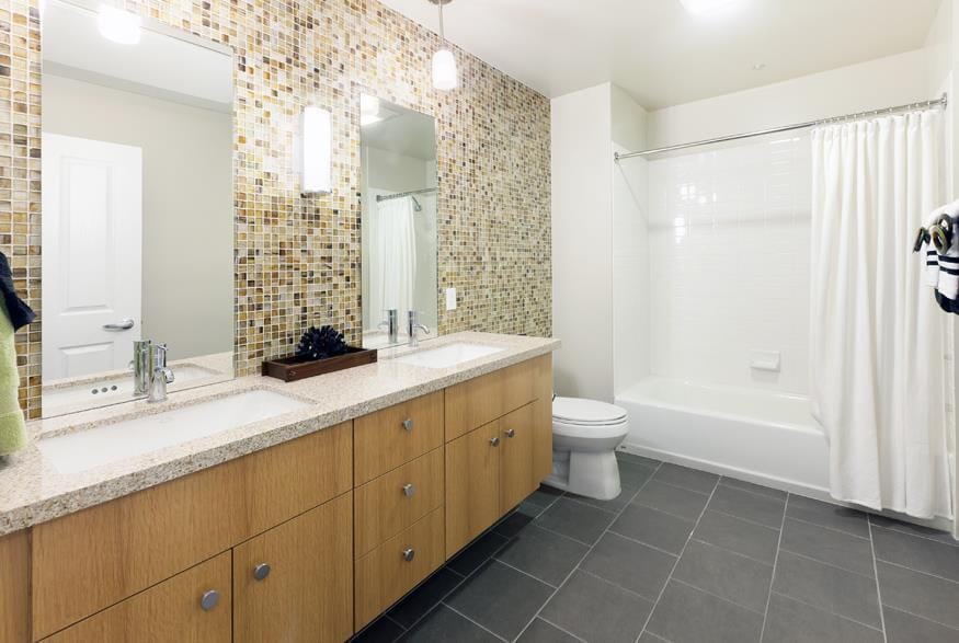 Spacious Bathroom (His and Her basin) - 20 S 2nd St