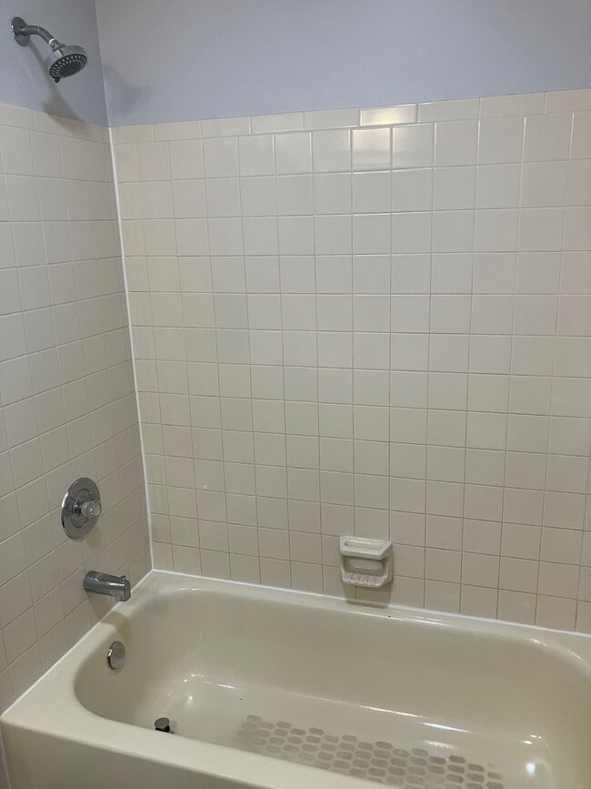 Building Photo - 88 Laurel Path Ct