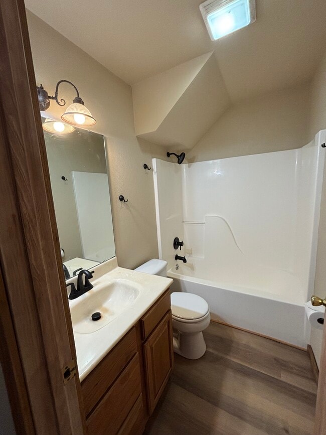 Building Photo - 286 Jefferson St