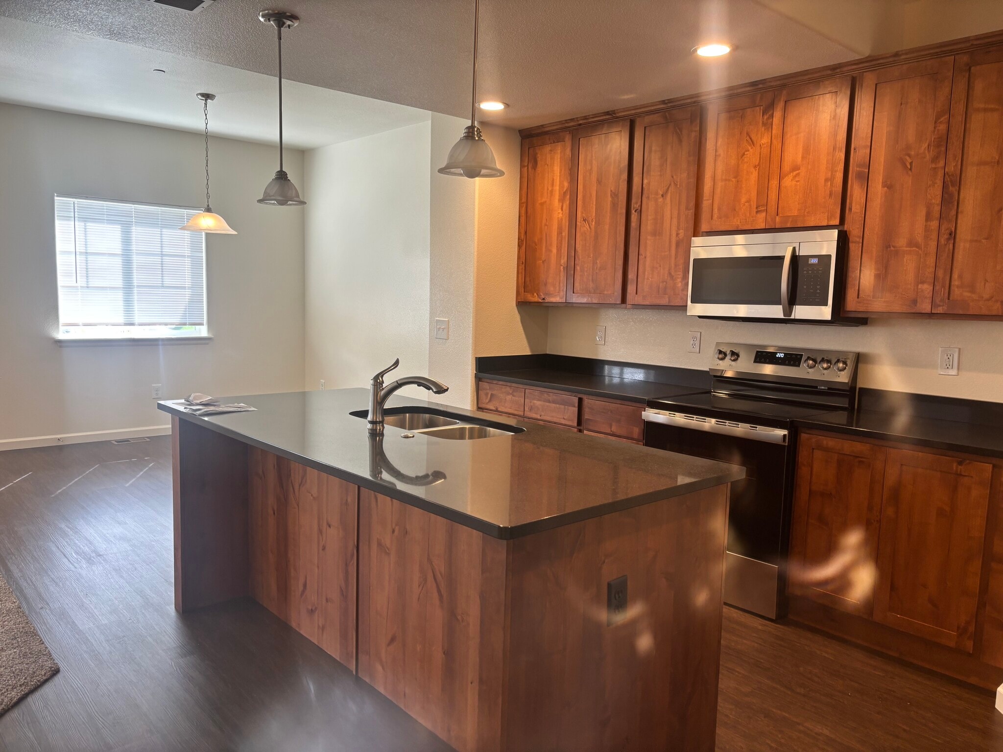 Building Photo - 4355 24th Street Rd