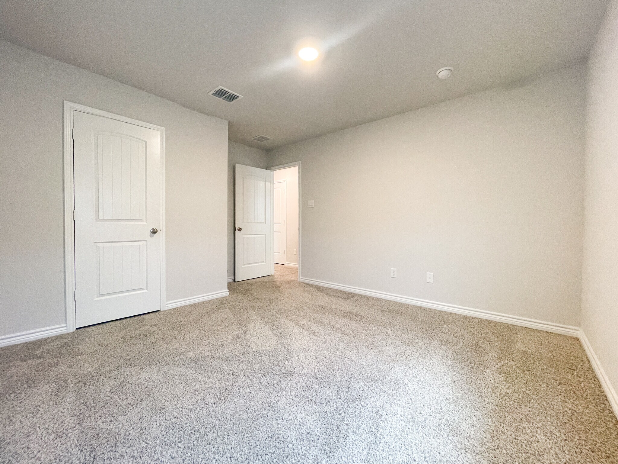 Building Photo - 5700 Foggy Lagoon Dr