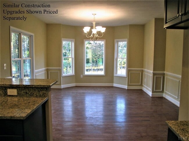 Building Photo - 291 Crystal Ln