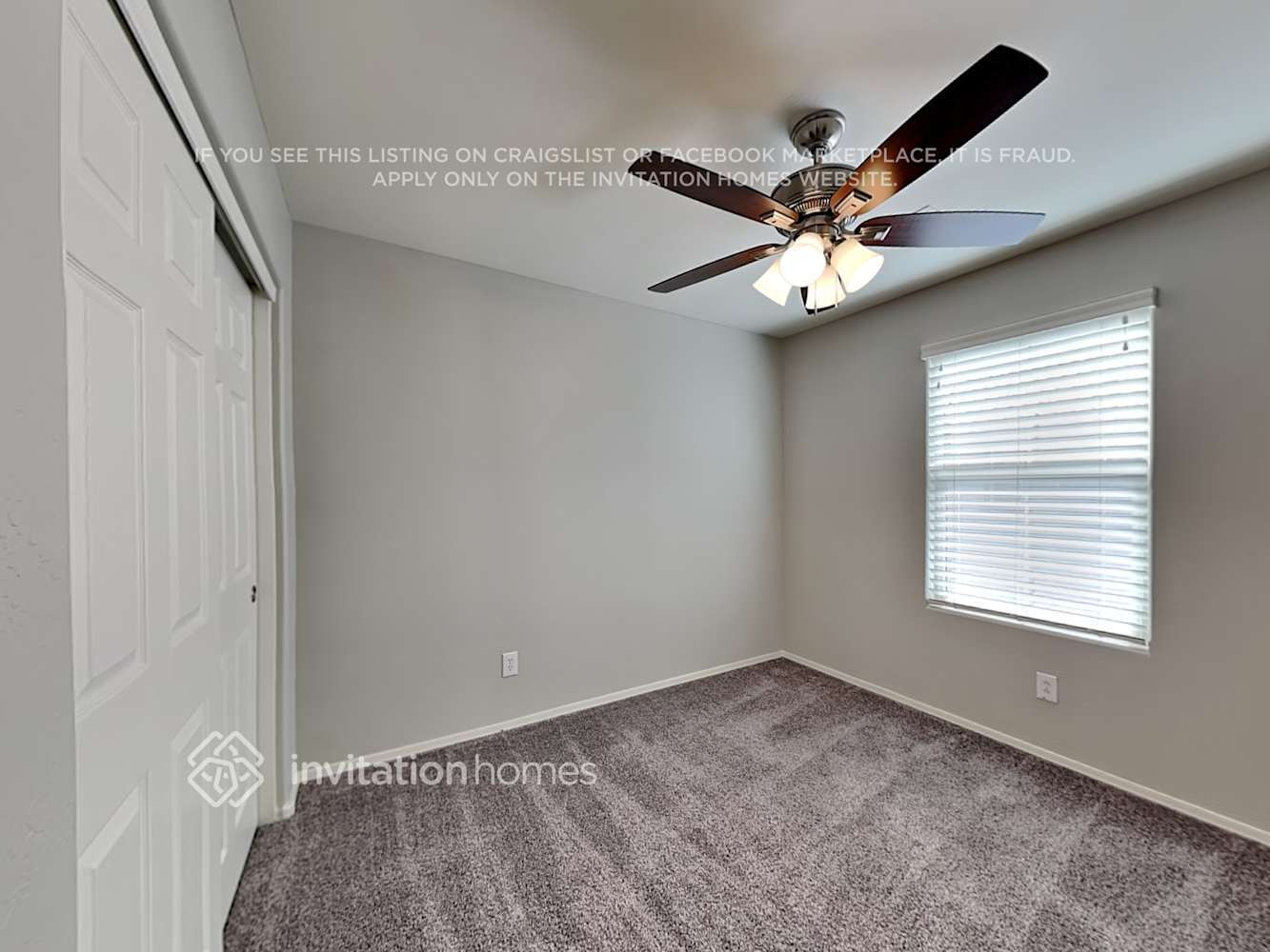 Building Photo - 225 N Sandal