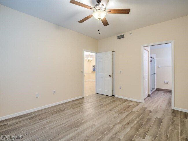 Primary Photo - 6655 Huntington Lakes Cir