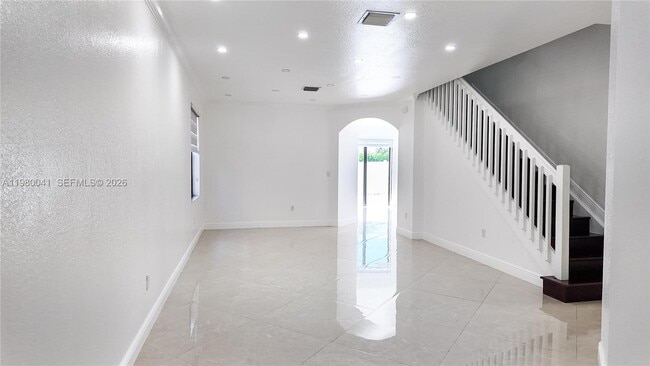 Building Photo - 3530 W 88th St