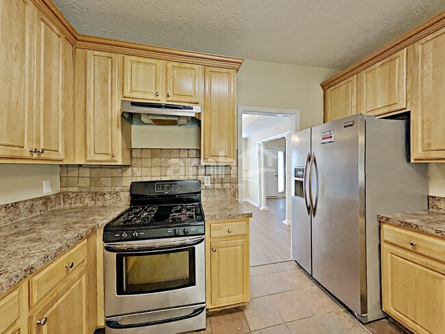 Building Photo - 7474 Clipper Cove