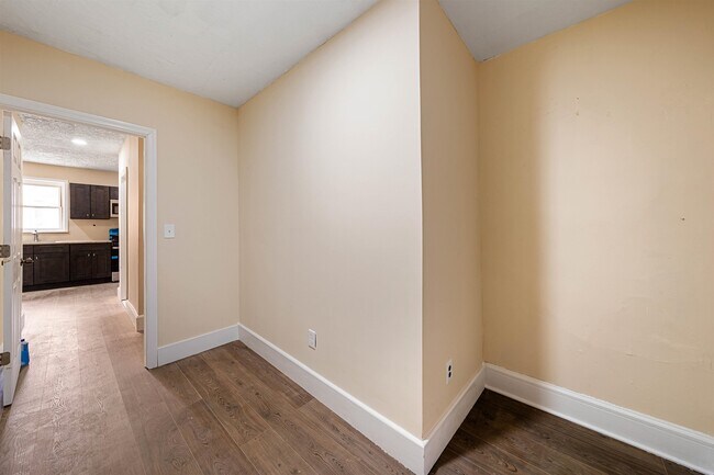 Building Photo - 378 Avenue C