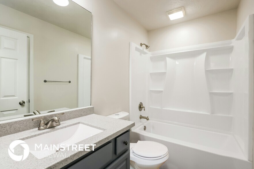 Building Photo - 308 Tex Ave