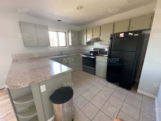 Building Photo - 2012 Langshire Dr