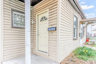 Building Photo - 5816 Smithfield St