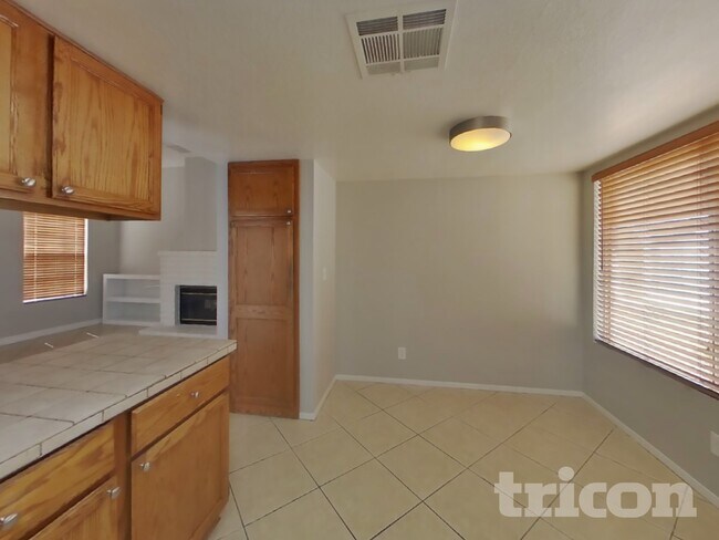 Building Photo - 855 Schooner Dr