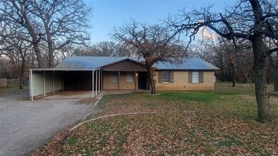 Building Photo - 105 Granada Dr