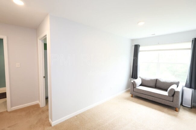 Building Photo - 5918 Brailen Dr