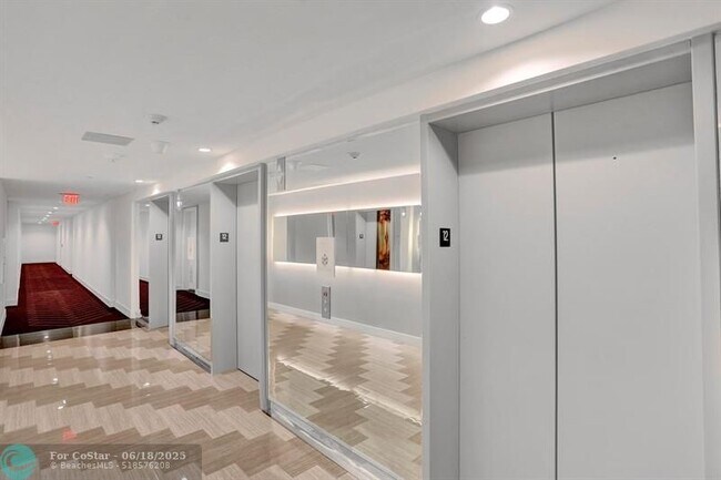 Building Photo - 2000 Metropica Wy