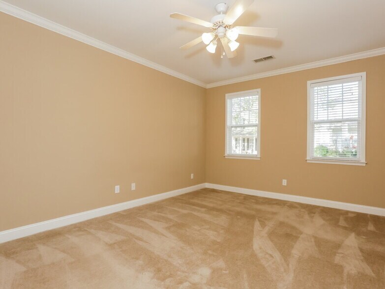 Building Photo - 7436 Alluvial Dr