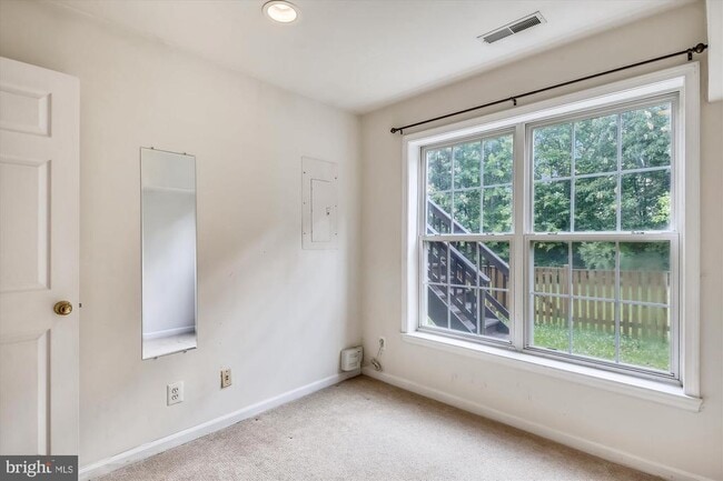 Building Photo - 5413 Summer Leaf Ln