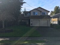 Building Photo - 372 Farallone Ave