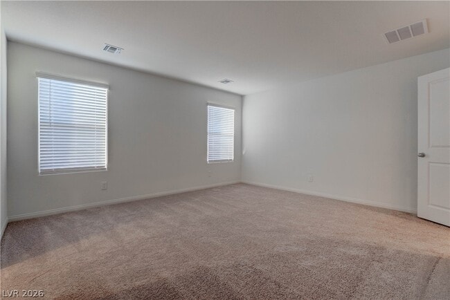 Building Photo - 9256 Innot Ave