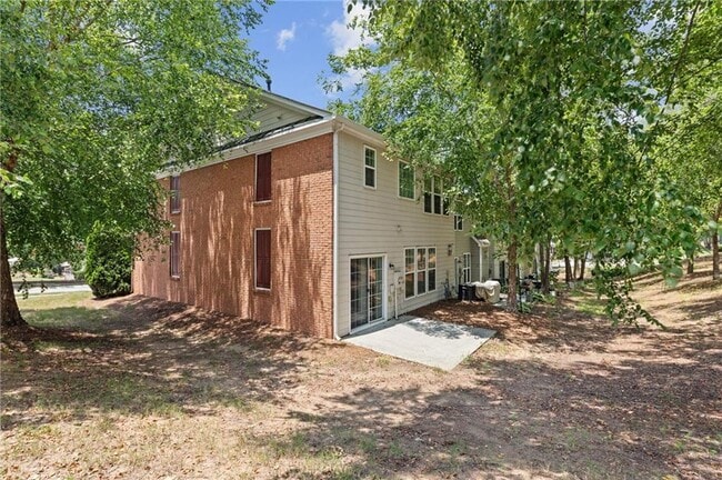 Building Photo - 2027 Polesdean Trace