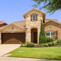 Building Photo - 6704 Castillo St